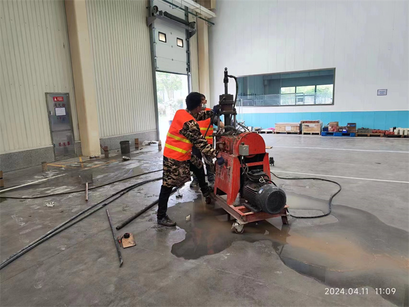 铜官厂房地面下沉塌陷注浆加固施工